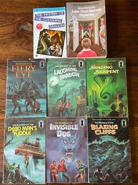8 Vintage Alfred Hitchcock Mixed Bundle Three Investigators Softcover Books Kids